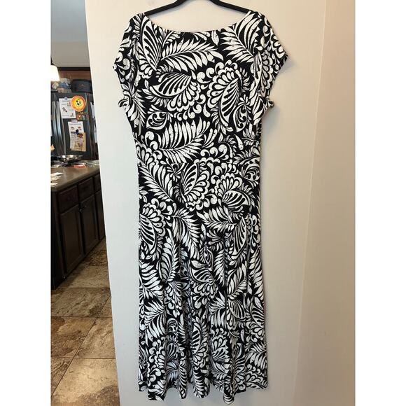 Loft NEW Black and White Palm Floral Midi Dress Cap Sleeves Scoop Neck XL - Picture 4 of 10